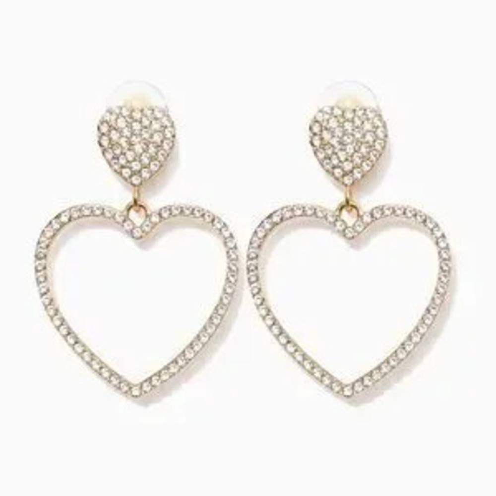 Elegant Gold Heart Earrings